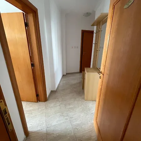 Marina St. Vlas شقة فندقية